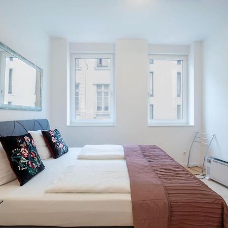 Victoria Altstadt Suites Дюселдорф Екстериор снимка