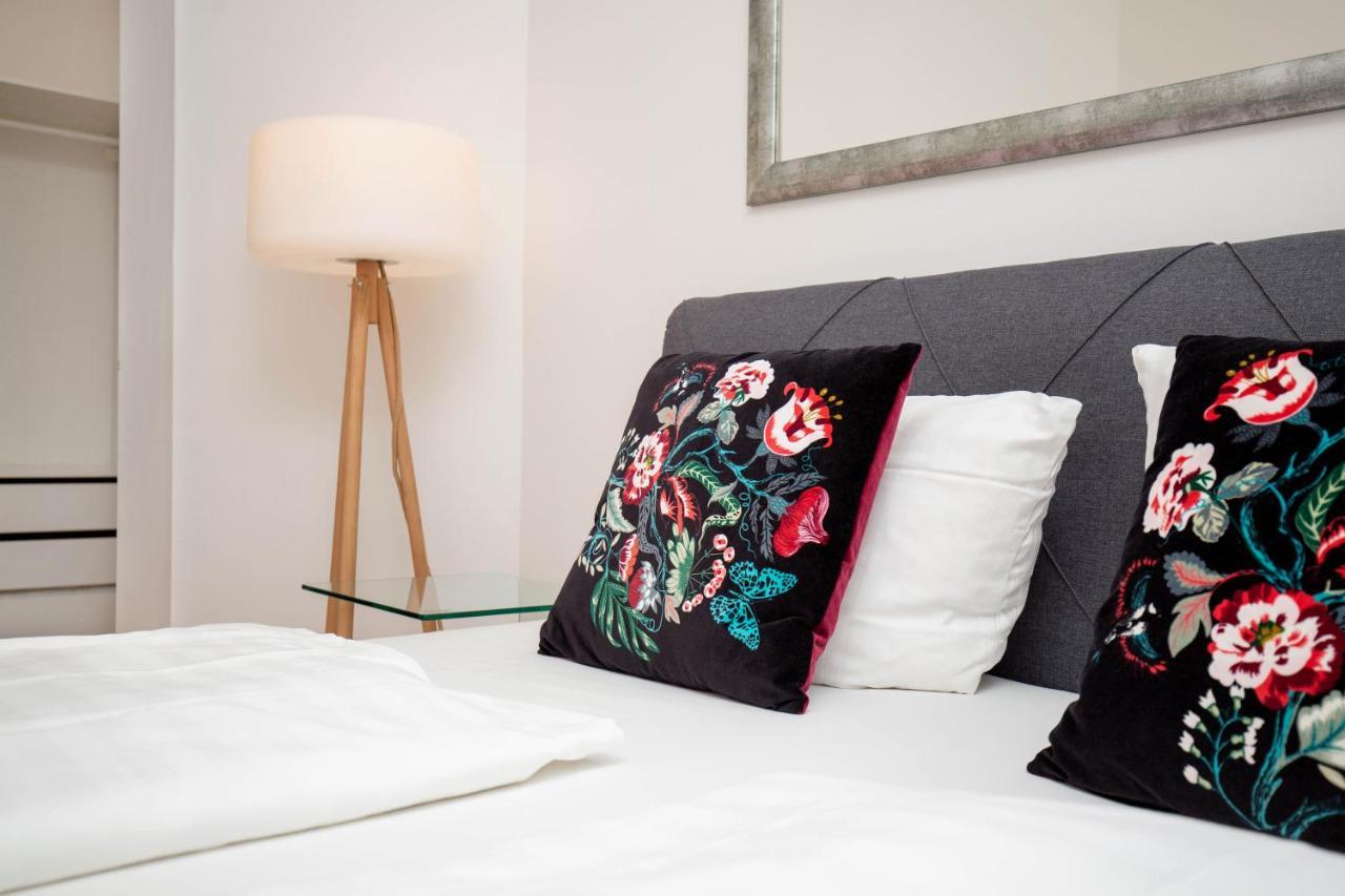 Victoria Altstadt Suites Дюселдорф Екстериор снимка